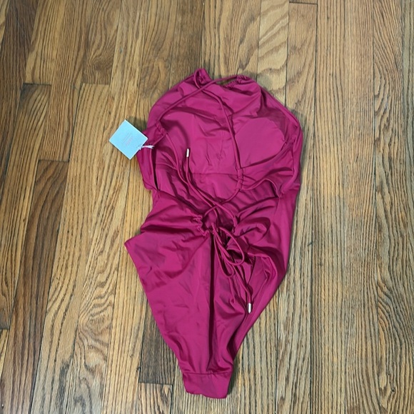 Andie The Saidia One Piece Swimsuit Magma size NWT - Picture 4 of 8